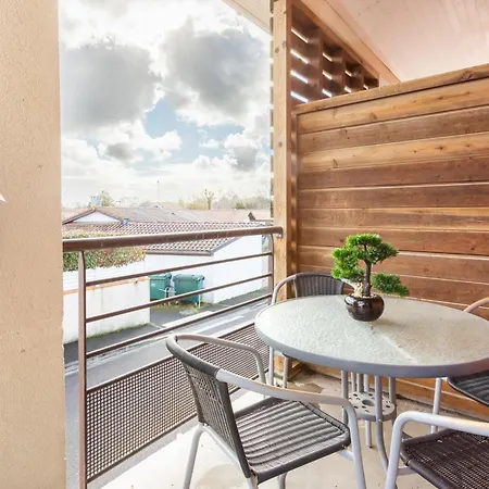 Bel Appartement, Avec Piscine * Biscarrosse