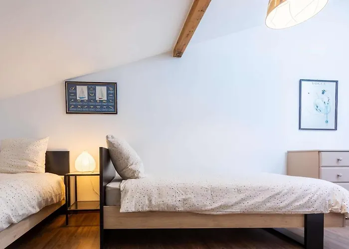 Bel Appartement, Avec Piscine Biscarrosse