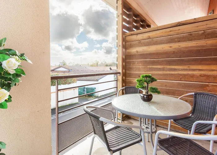 Bel Appartement, Avec Piscine * Biscarrosse